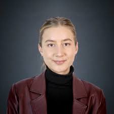 Stefanie Barth's Instagram, Twitter & Facebook