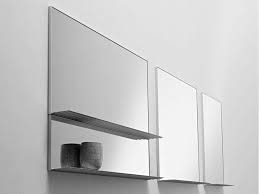 Specchi di design e specchi da parete riflessi. Specchio Da Parete Con Cornice In Alluminio Gill By Casamania Horm