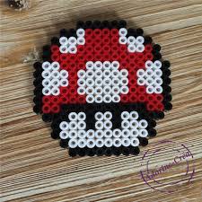 Decoration Champignon Mario En Perles Hama Accessoires De Maison Par Adorine Crea Champignon Mario Perles Hama Perle