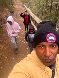 Appalachian group discussion etiquette concerns