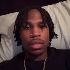 Jonah Jonathan's Instagram, Twitter & Facebook