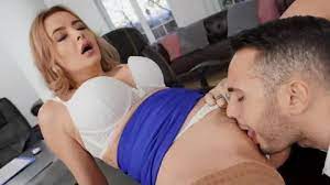 Office was a nice place for two coworkers to get off together - HD Porn Tube