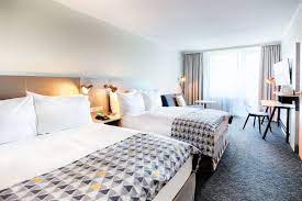Besuchen sie unsere komplette auswahl an holiday inn hotels in münchen. Holiday Inn Munich South Deutschland Munchen Holiday Inn Hotel
