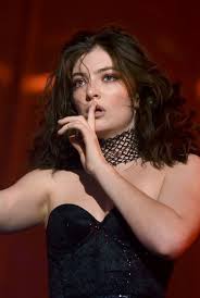 Alphableat, jun 7, 2021 at 6:13 pm. Comet Lorde Is Back On Facebook After 4 Years Without Social Networks Yaay Breaking News