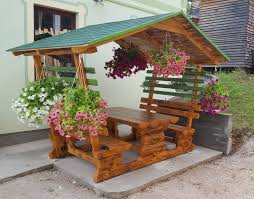 Holzgarnitur Gartengarnitur Gartenmobel Aus Massivholz In 2020 Dachstuhl Bauen Gartenmobel Garten