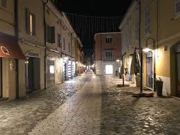 Sono i comuni in cui i contagi da covid sono aumentati in modo esponenziale. Covid Zona Arancione Scuro Fino Al 14 Marzo