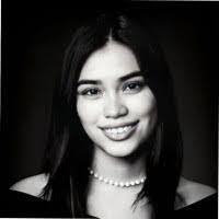 Nicole Vanegas's Instagram, Twitter & Facebook