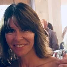 Karen Dunford's Instagram, Twitter & Facebook