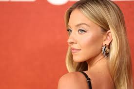 Sydney Sweeney Pictured With Glen Powell Days After Calling Off Wedding  Trending News