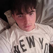 Google's Android team has truly nailed it with Material 3 Expressive. The  new Quick Settings look stunning — uniquely Android, not copied from iOS or  any other OEM. This is peak design language!