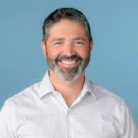 Kevin Verdon's Instagram, Twitter & Facebook