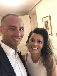 Howard's end, Danni's beginning...