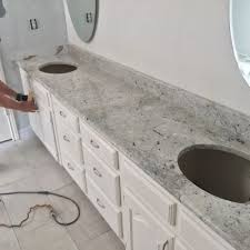 Bathroom Black And White Granite Countertops Colonial White Granite Countertop Econ Granite Dallas Tx 2144340974 Econgranit White Granite Countertops White Granite Bathroom White Granite