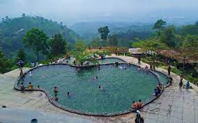Harga tiket masuk objek wisata dikelompokan berdasarkan area. Umbul Sidomukti Tiket Ragam Aktivitas Juni 2021 Travelspromo