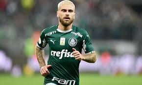 Instagram/reprodução) hoje é o aniversário de um ano da minha cirurgia de transplante capilar!!! Ct3z4xwrkqco8m