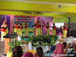 Hari sukan smk bukit mertajam 2013. Hari Anugerah Cemerlang Mini Graduasi 2015 Nukilan Budak Flat