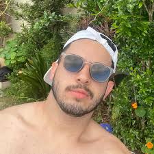 ADRIAN (@oadrianvictor_) • Instagram photos and videos