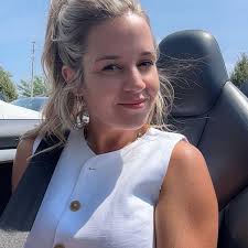 ISO of a caterer who does BBQ style buffet for a wedding. Thank you 😊