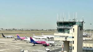 Acquista on line navetta, transfer o taxi con auto o bus catania milazzo o milazzo catania. Green Pass Sac Accesso Aeroporto Catania A Accompagnatori Sicilia Ansa It