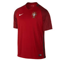 Categoria kspb medalha de ouro academia annarella (laura viola), com a coreografia la fille. Portugal Home Jersey 2016