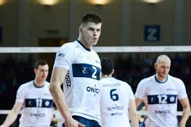 Bartosz kurek wygrał plebiscyt „przeglądu sportowego i polsatu i został wybrany najlepszym sportowcem polski 2018 roku. Nie Tylko Bartosz Kurek Szesc Powodow By Przyjsc Na Mecz Onico Warszawa Pge Skra Belchatow Sportowy24 Pl