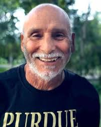 Henry Baez's Instagram, Twitter & Facebook