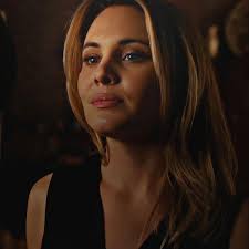 Let's talk about Camille. What do you think about her? Favourite Cami  scene? Ship? Which Cami is your favourite (s1,s2,s3)? : r/TheOriginals
