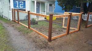 10 Best Hog Wire Fence Design And Ideas For Your Backyard Hog Wire Fence Building A Fence Hog Panel Fencing
