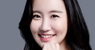누군가에게는 방황일 수도, 그리고 누군가에게는 머뭇대고 있는 것일지도 모르는. ì´ì˜ˆë¦¼ ì¶œì—°í™•ì • ë©€ë¦¬ì„œ ë³´ë©´ í'¸ë¥¸ ë´„ ì„¤ ì¡°êµ å½¹ ê³µì‹ ì¹´ì¹´ì˜¤í†¡ ë‰´ìŠ¤