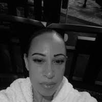 Angie Fort's Instagram, Twitter & Facebook