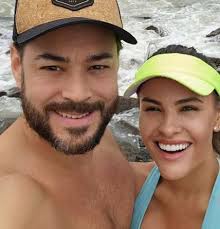 Meu Deus! La espalda de Marta Trinidad quedó como mapa mundi