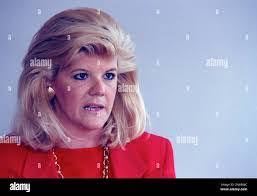 Antonette Washington's Instagram, Twitter & Facebook