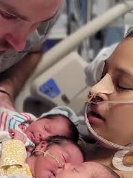 Zwei Mal Zwillinge in 21 Monaten: Maggie ist mit 19 Jahren Vierfach-Mama