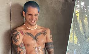 Tyler Posey in the shower will get you wet - Cocktails & Cocktalk