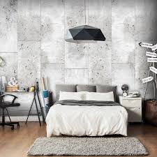On aime ses imprimés béton, ses motifs en trompe l'œil avec des murs en briques ou en pierres apparentes et ses couleurs neutres très tendances. Papier Peint Deco Effet Beton Blanc Papier Peint Decoration Murale Decoration Gifi