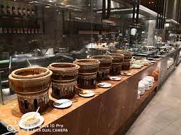 Being a food lover myself, i am thrilled to be able to savour such delectable dishes in yue. Editor S Note August 2018 Featuring High Tea Buffet At Sheraton Petaling Jaya Hotel And The Launch Of The New Somersby Elderflower Lime Timchew Net