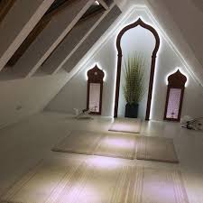 36 Ruang Solat Ideas Muslim Prayer Room Ideas Prayer Room Prayer Corner