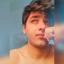 Y A S H 👑 C H A T W A N I (@ychatwani) • Instagram photos and videos