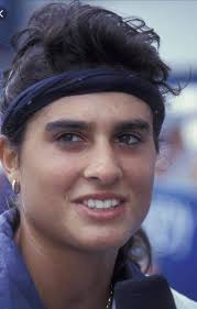 Gabriela Sabatini's timeless magic ✨🎾🌹