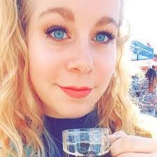 Sarah Bigler's Instagram, Twitter & Facebook