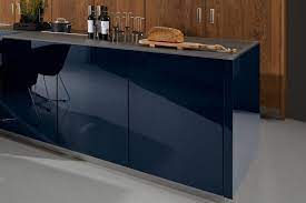 Der küchenhersteller mit zwei standorten in ostwestfalen steht für qualität bis ins detail und. Nova Lack High Gloss Kitchen Front With A Lacquer Finish Nolte Kuechen Com