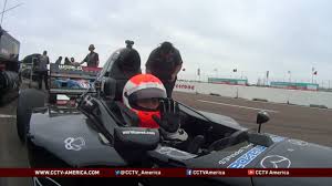In the nascar sprint cup series and nationwide series there are 43 drivers in the starting lineup. Female Asian Race Car Driver Accelerates Career Cgtn America