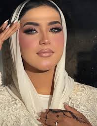 Ruby Atress _Makeup Artist_...