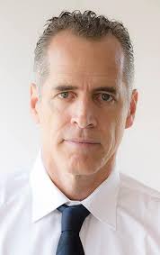 Hollywood star vandal to sue Donald Trump, Walk of Fame organizers