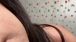 ASMR Teaching You How To Kiss