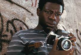 In the midst of the oppressive crime and violence, a young boy will grow up to discover that he can view. City Of God Burgerbrau Kultur Und Kreativzentrum