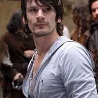 霍尔比市第一季- 知乎