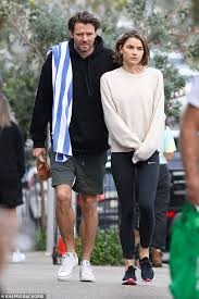 Rúben dias wurde am 14.05.1997 in amadora geboren. Bambi Northwood Blyth Ist Dating Knackigen Australischen Schauspieler Thomas Cocquerel Aktuelle Boulevard Nachrichten Und Fotogalerien Zu Stars Sternchen