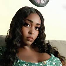 Who is a good dog groomer near Blackstone, Va?