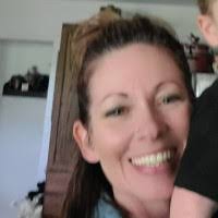 Lisa Brandenstein's Instagram, Twitter & Facebook